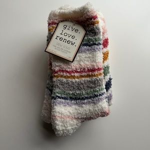 give. love. renew. Crew Socks - 2 Pairs - New with Tags